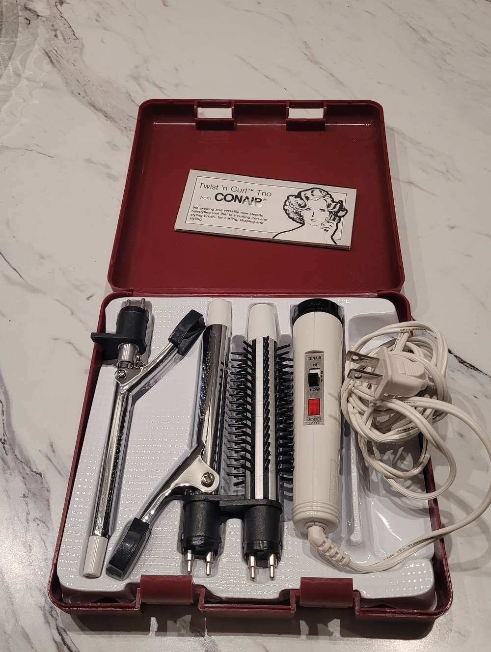 Vintage 1982 Conair Twist N Curl Trio Set w Case. Working